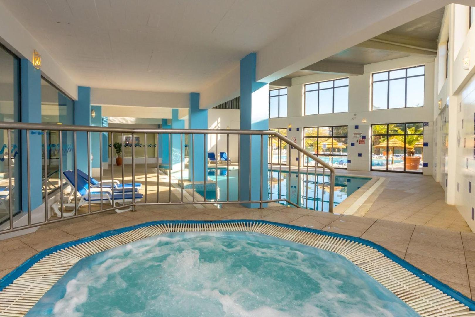 Appartement The Albufeira Concierge - Pool & Sunset Balconies Extérieur photo